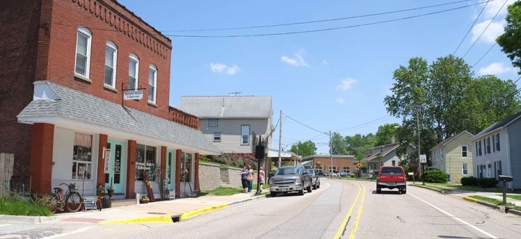 Best Small Towns in Illinois - Neighborhood Loans