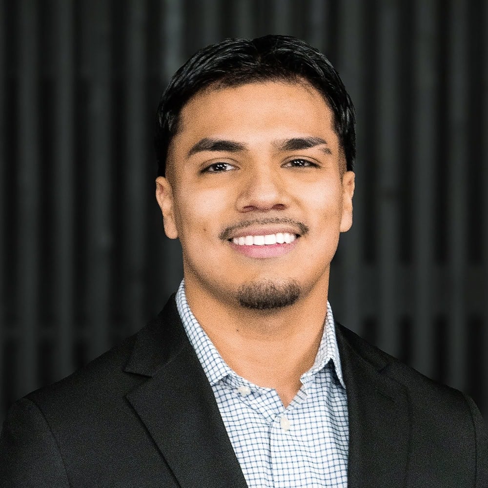 Adrian Luna